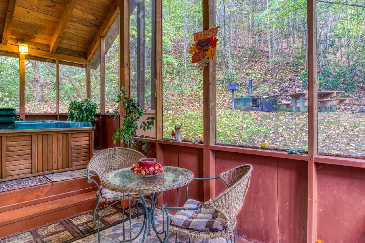 Cozy Creek Cabin 비둘기 포지 외부 사진